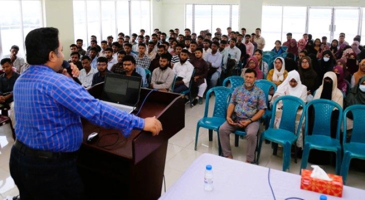 মাভাবিপ্রবিতে চারদিন ব্যাপি বিশেষ গ্রুমিং প্রোগ্রাম শুরু